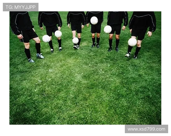 提升足球技能的有效训练方法与策略分享，助你快速提高球技水平